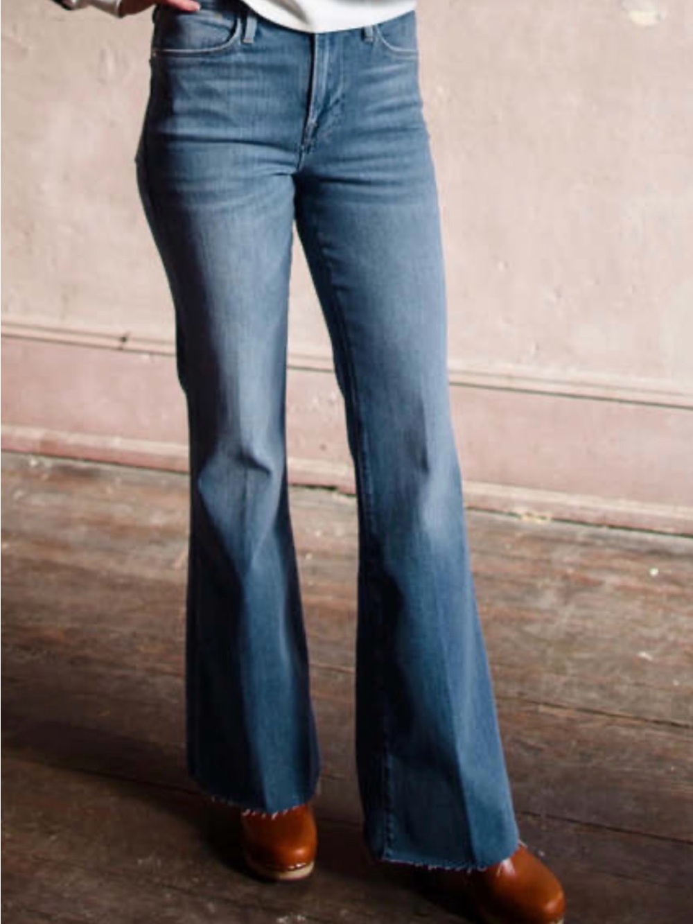 Frame Denim Women's High-Rise Straight Jeans in Faded Blue